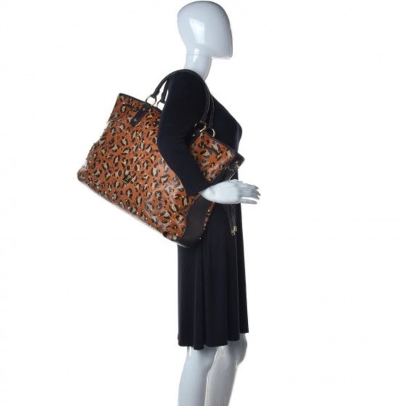 Authentic MCM Leopard Print Large Drawstring Shoulder Bag Brown/Beige - Picture 3 of 13